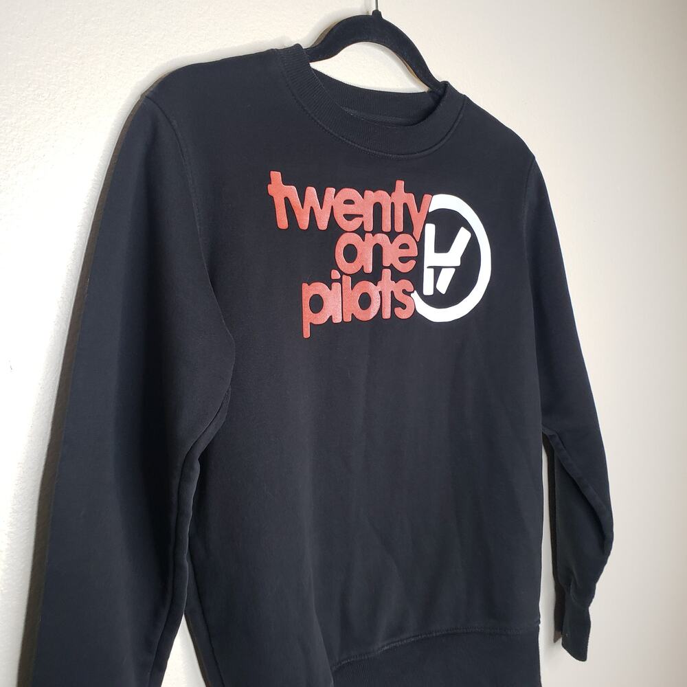 Twenty one pilots| Black pullover sweater - Picture 3 of 5